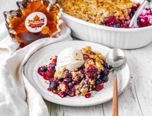 Vegan Berry Crumble