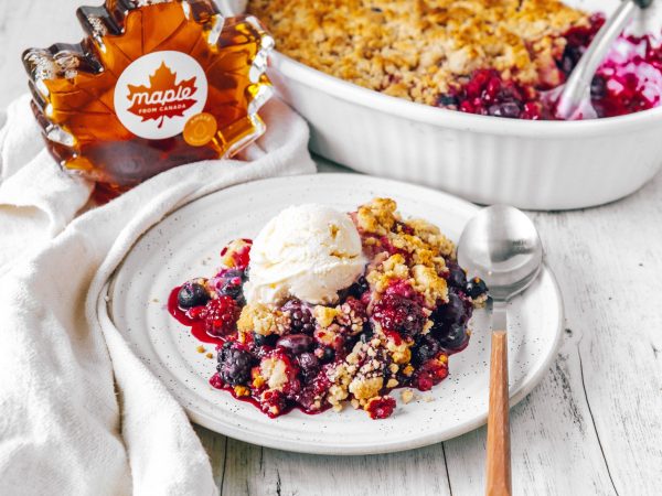 Vegan Berry Crumble